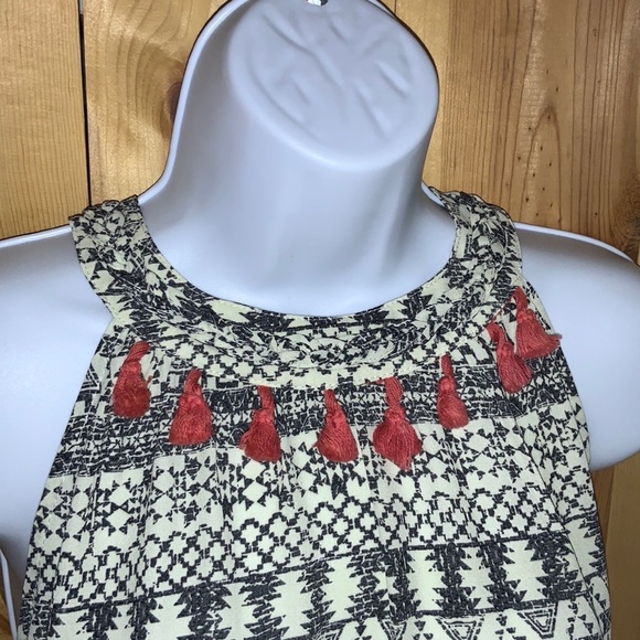 NWT THML Aztec Looking Halter Top w/ Braid around Neck & Tassel Detail (Small) - Picture 5 of 14